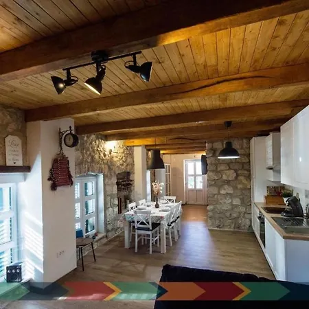 Eli Rustic Holiday House With Privat Pool Holiday home *